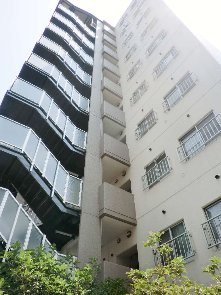 建物外観　鉄骨鉄筋コンクリート造☆高層階・二面採光☆