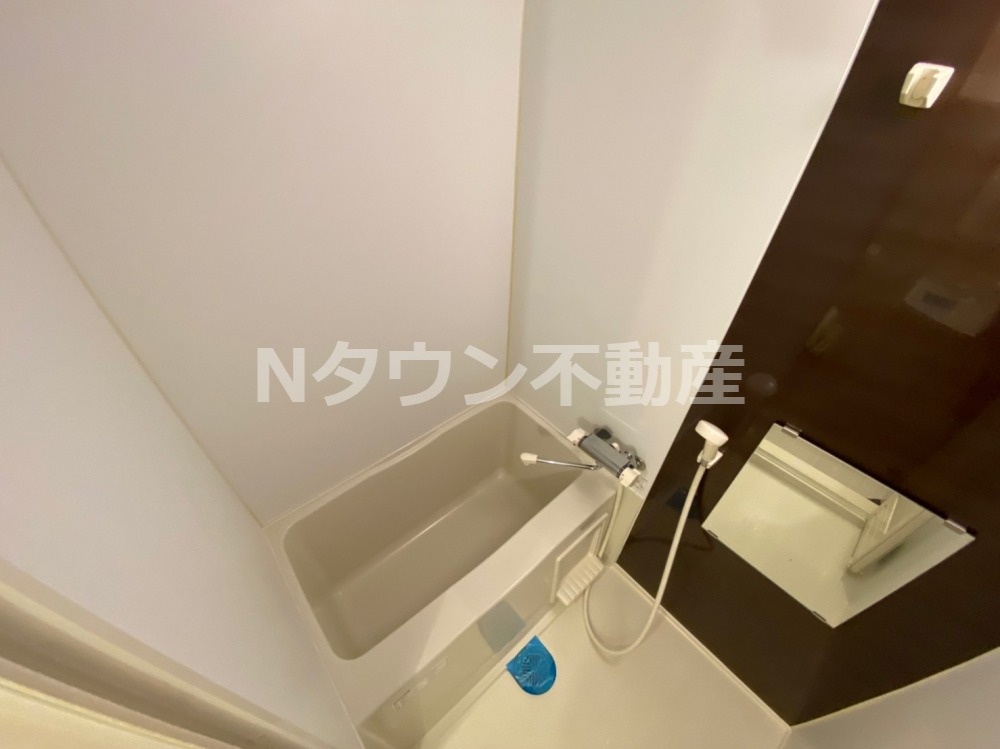 バス・シャワールーム　お風呂で日々の疲れを落としましょう