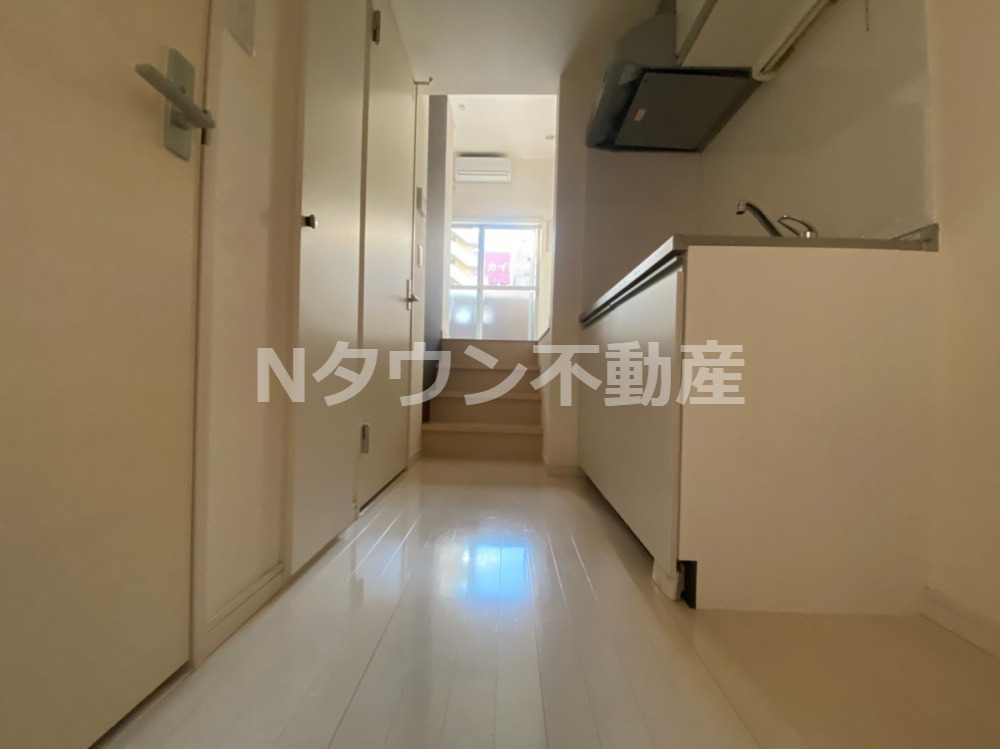 玄関　収納もある玄関です