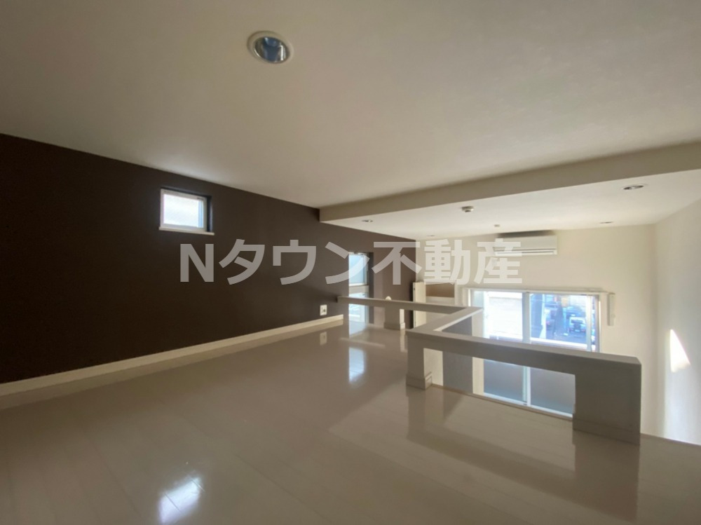 その他　使い勝手のいい寝室です