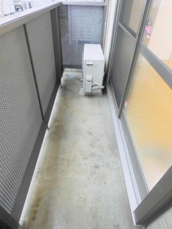 バルコニー　図面と現状に相違がある場合には現状を優先