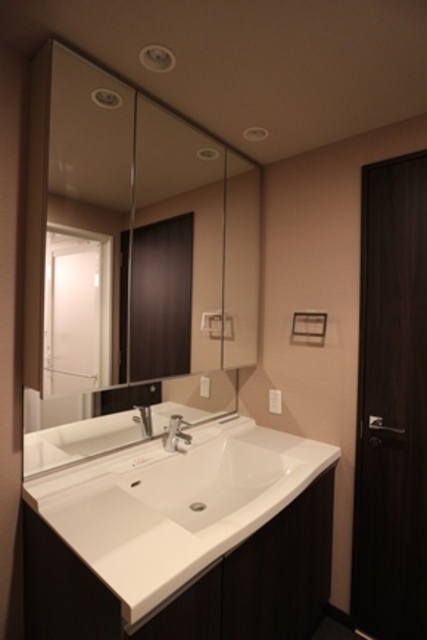 洗面設備　参考写真