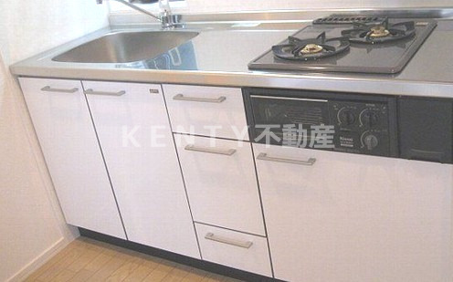 キッチン　お料理しやすいキッチンです