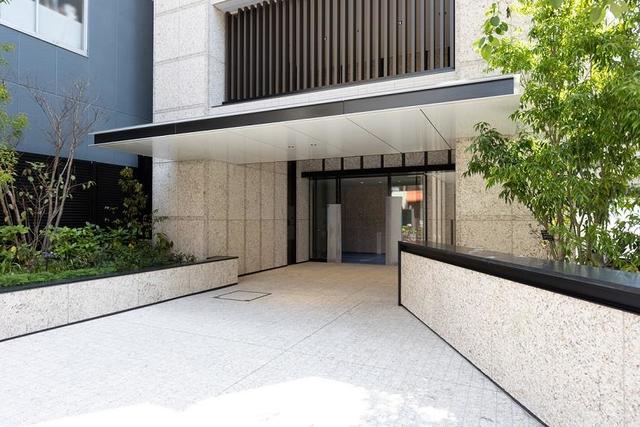 エントランス　毎日通るエントランスはこのようになっています