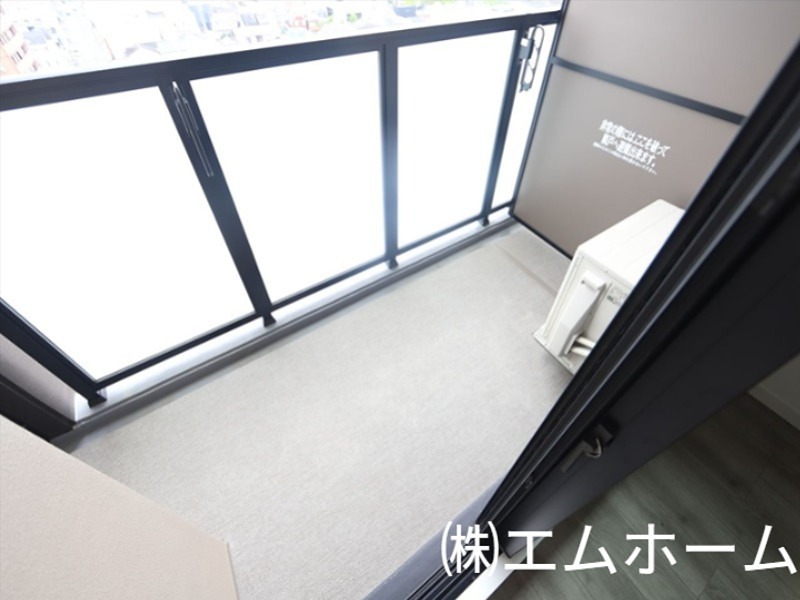 バルコニー　南面バルコニー