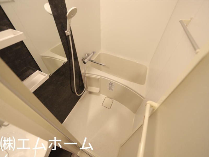 バス・シャワールーム　浴室暖房乾燥機付お風呂