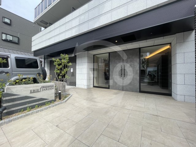 エントランス　プレサンス海老江ジャルダン　エントランス