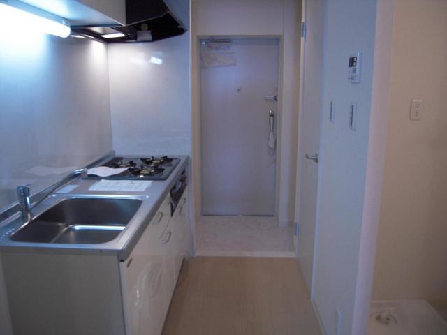 玄関　玄関・キッチン