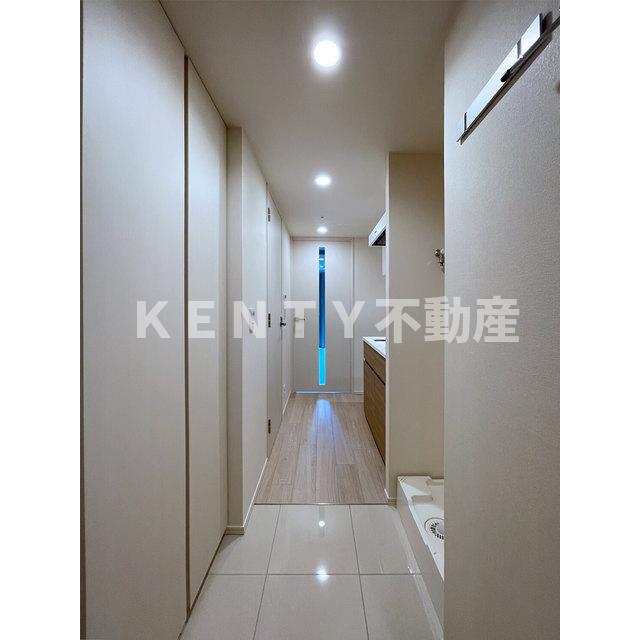 玄関　ゆったりとした玄関です