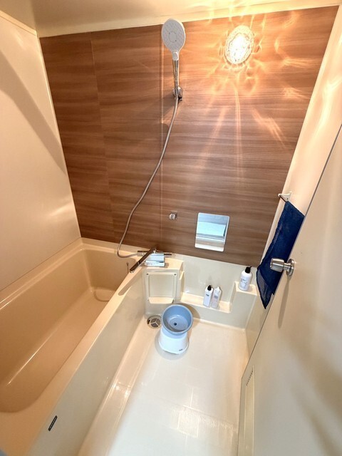 バス・シャワールーム　浴び心地が選べる３モードヘッドシャワー採用♪