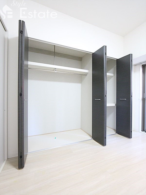 収納　クローゼット