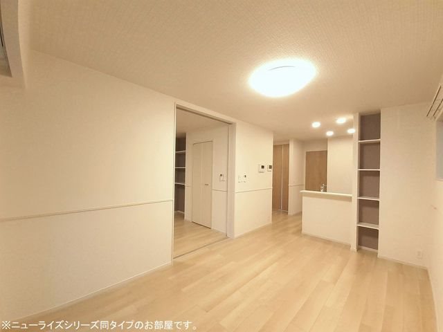 居室・リビング　※サンプル画像です