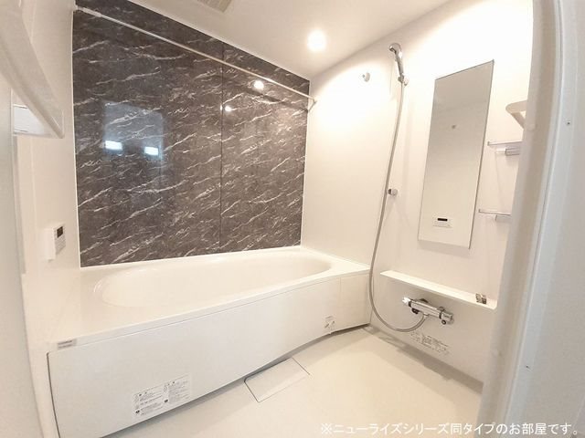 バス・シャワールーム　※サンプル画像です