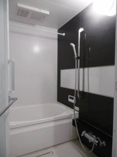 バス・シャワールーム　浴室