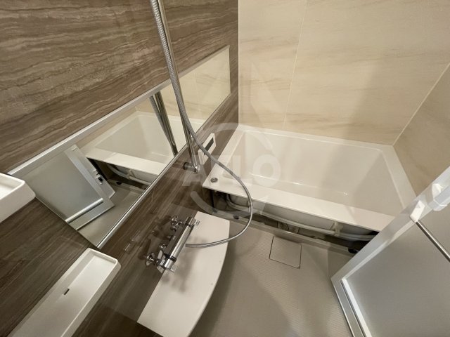 バス・シャワールーム　セルン新町　風呂