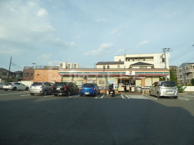 コンビニ　セブンイレブン草加金明通り店（コンビニ）まで530m