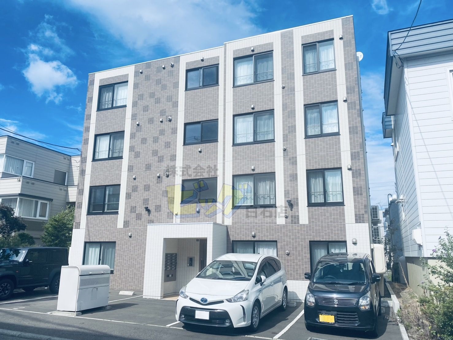 建物外観　Ｗｉ－Ｆｉ付きインターネット無料導入のマンションです♪