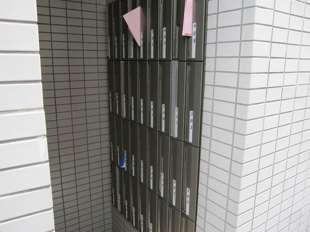エントランス　集合ポストです