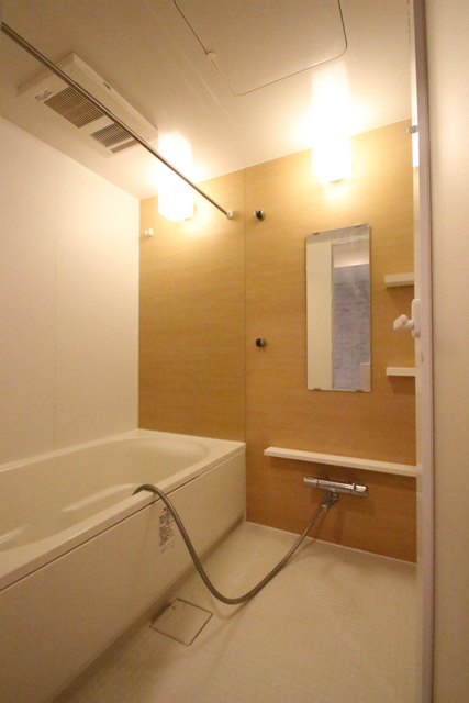 バス・シャワールーム　※別室の参考写真の為、現況優先です。