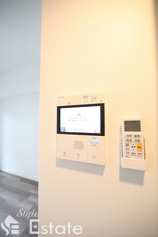 セキュリティ　モニター付きインターホン