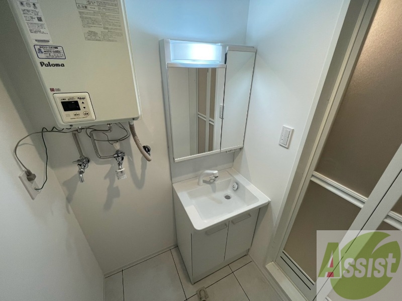 洗面設備　シャンプードレッサーで身支度もラクラクです！