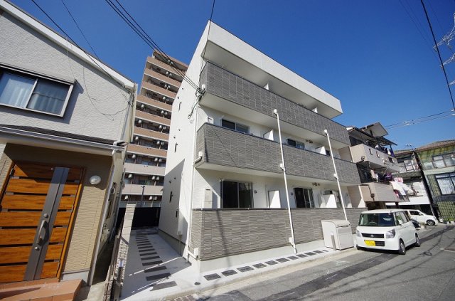 建物外観　外観は落ち着いています