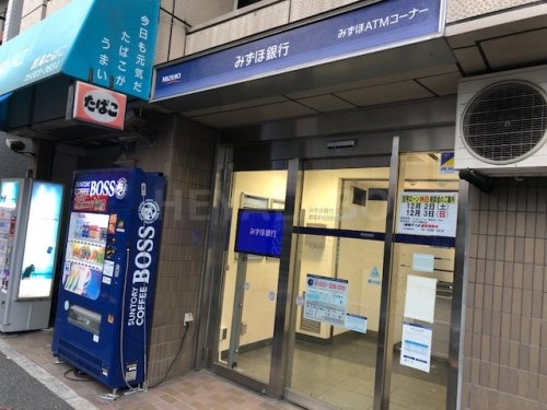 銀行　みずほ銀行早稲田支店都電早稲田駅前出張所（銀行）まで222m
