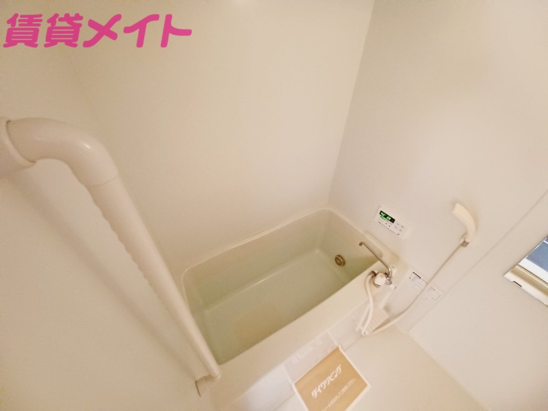 バス・シャワールーム　別部屋参考写真です