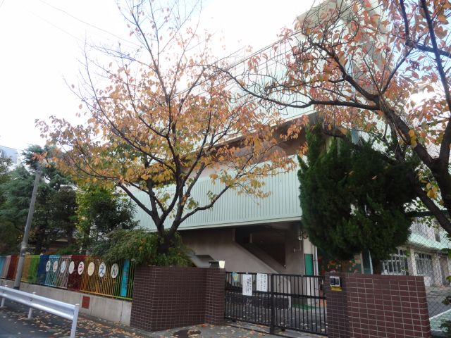 幼稚園・保育園　緑幼稚園（幼稚園・保育園）まで250m
