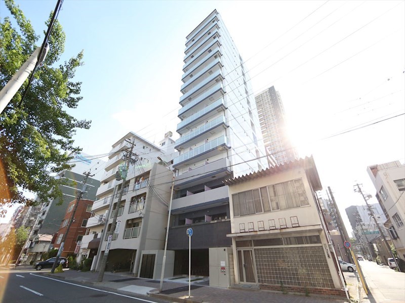 建物外観　外観　オートロック　宅配ＢＯＸ　防犯カメラ