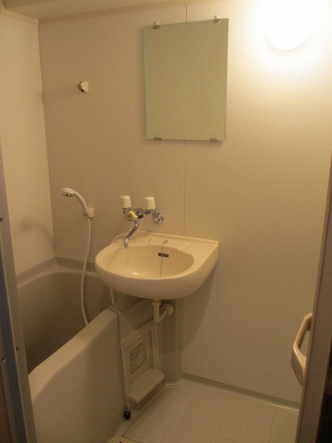 バス・シャワールーム　【浴室】洗面台