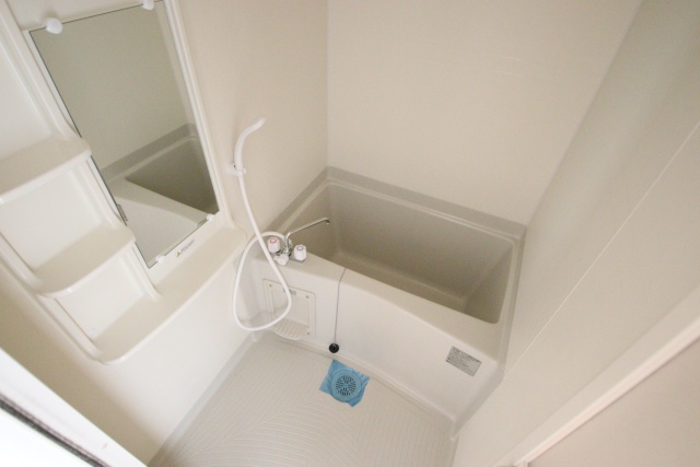 バス・シャワールーム　※別室の参考写真の為、現況優先です。