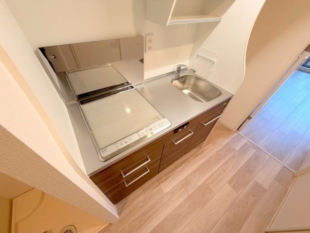 キッチン　作業のしやすい広めのキッチンです。