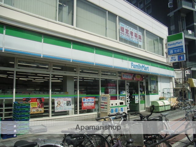 コンビニ　ファミリーマート（コンビニ）まで258m