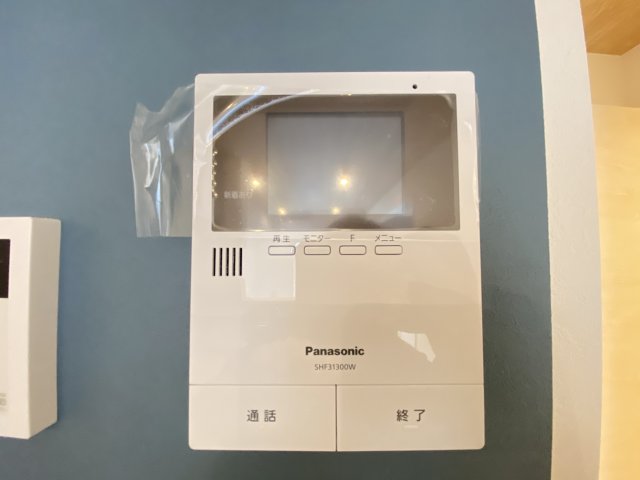 セキュリティ　モニター付きインターホン