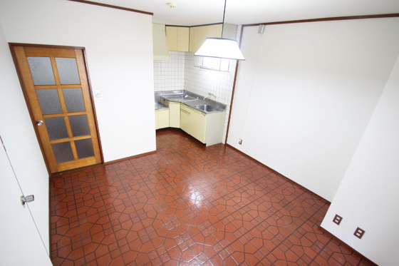 居室・リビング　※別号室の写真です。