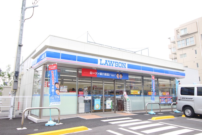 コンビニ　ローソン　板橋２丁目（コンビニ）まで177m