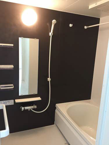 バス・シャワールーム