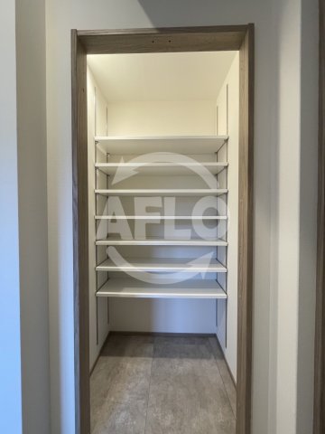 収納　カウニス丸山通