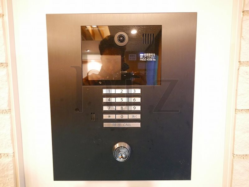 セキュリティ　安心のモニター付きインターホン完備！