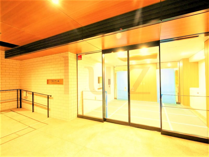 エントランス　高級感あるエントランスです！