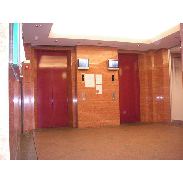 ロビー　ラクレイス平尾ステーション