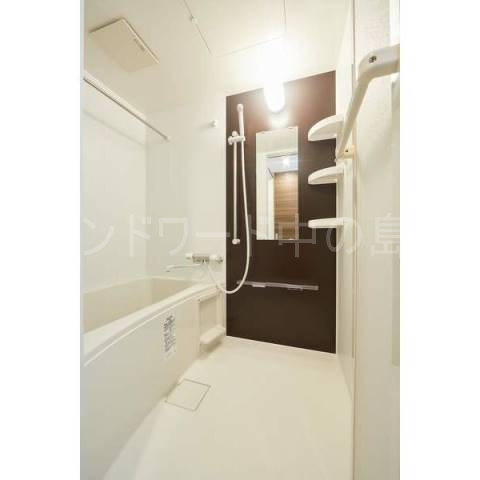 バス・シャワールーム　詳細は、ウィンドワード中の島店までご相談下さい。