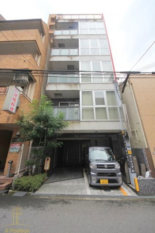 建物外観　ZERO ONE 谷町