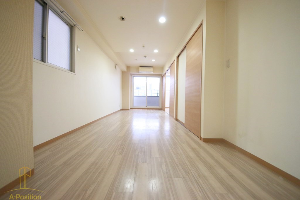 居室・リビング　ZERO ONE 谷町