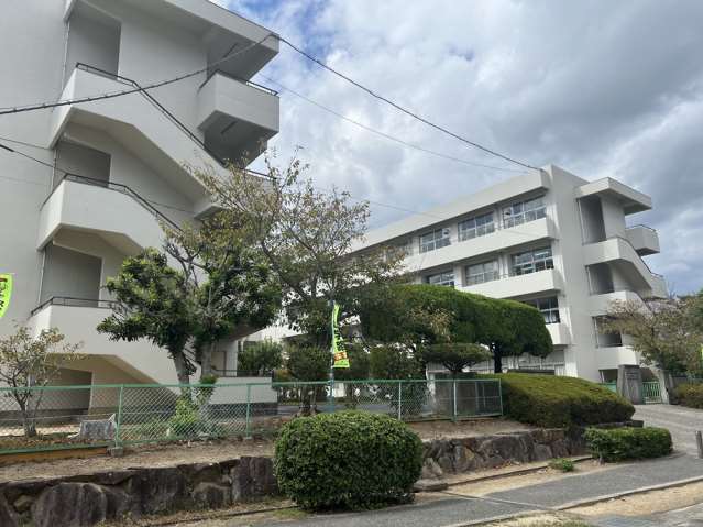 小学校　赤磐市立山陽東小学校（小学校）まで1601m