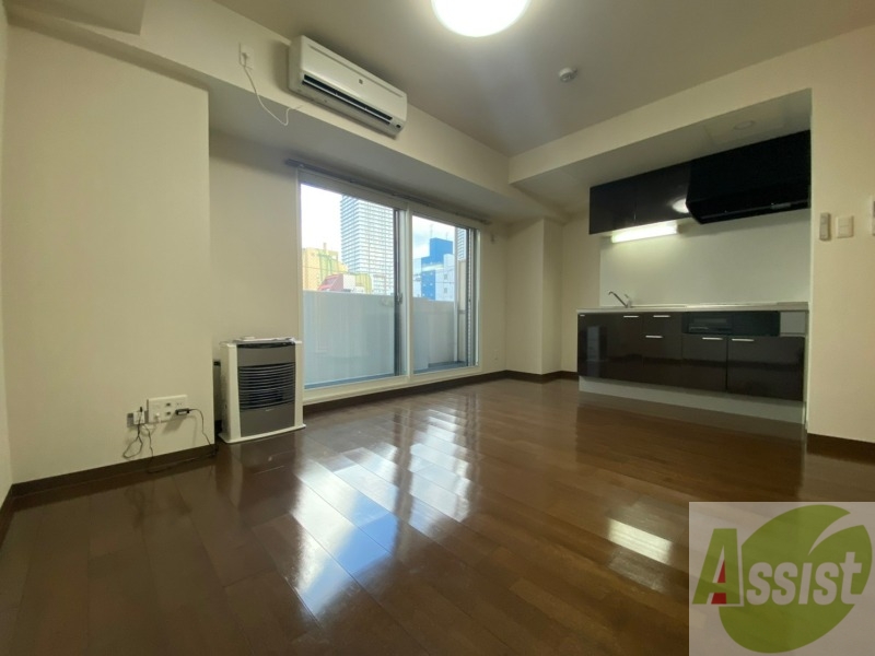 居室・リビング　広くてキレイなお部屋が広がっていて、充実した生活が送れそう。