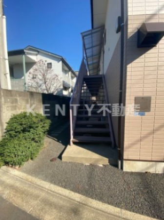 エントランス　清潔なエントランスです