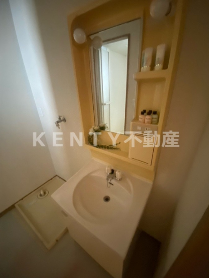 洗面設備　コンパクトで使いやすい洗面所