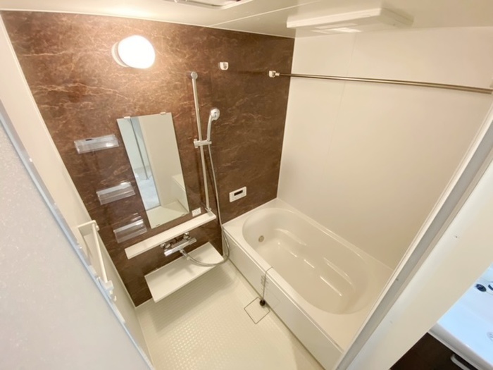バス・シャワールーム　※写真は同型タイプ、現況優先。